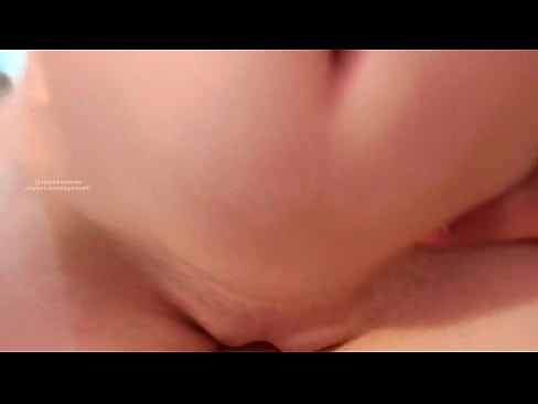 ❤️ Sleeping in my sister's room and that's how I woke up Beautiful porn at en-gb.com-milf-300.ru ❌️