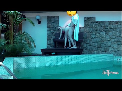 ❤️ Boss invites the maid to the pool but can't resist a hot Beautiful porn at en-gb.com-milf-300.ru ❌️